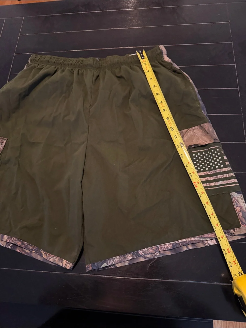 Mossy Oak men’s green / camo swim trunks size XL